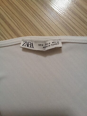m Beden beyaz Renk Zara bluz