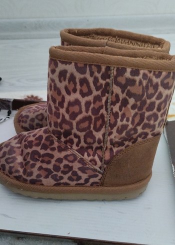 Kız Çocuk Leopar Desenli Süet Bot - Görsel 2