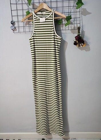 Pull and Bear Elbise