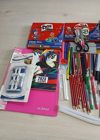 dev kırtasiye seti marka ürünler dolu paket - Görsel 3