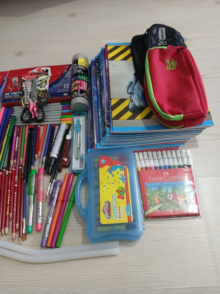 dev kırtasiye seti marka ürünler dolu paket - Görsel 2