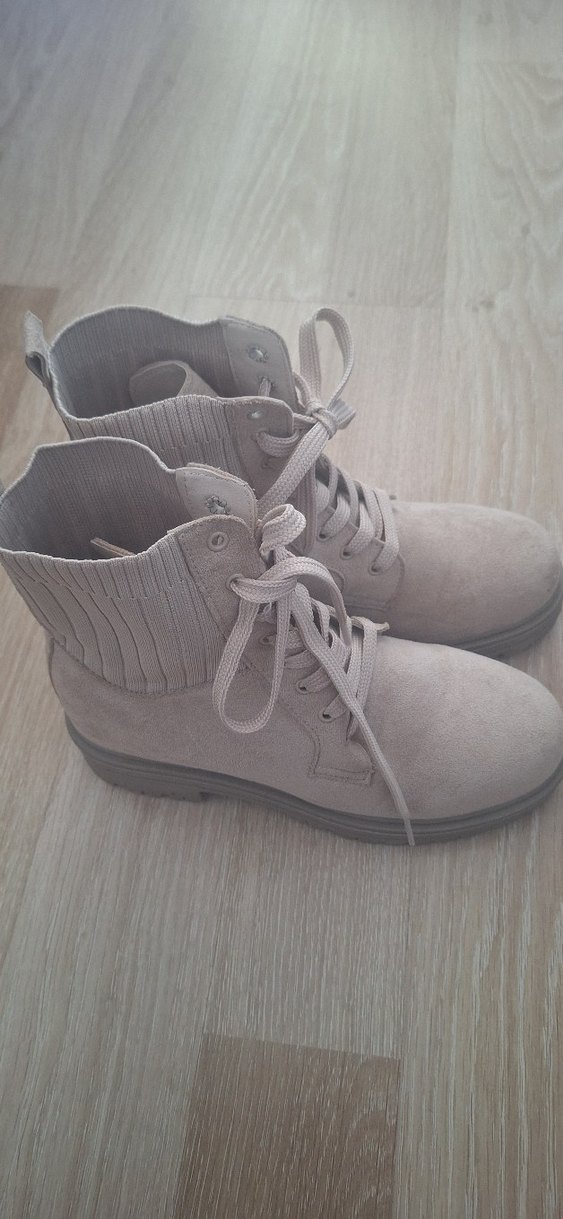 Gri Süet Kadın Dolgu Topuk Bot - Görsel 2