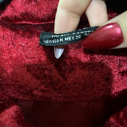 m Beden Kırmızı kadife mont