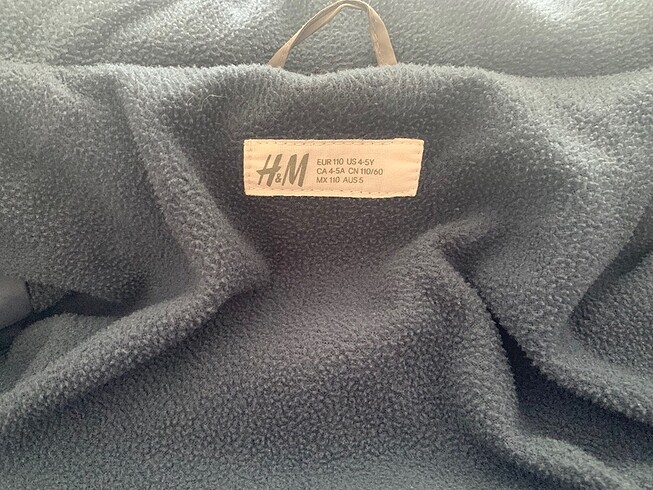5 Yaş Beden gri Renk H&M 4-5 yaş erkek çocuk mont