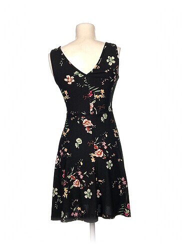 36 Beden PreLoved Günlük Elbise %70 İndirimli.