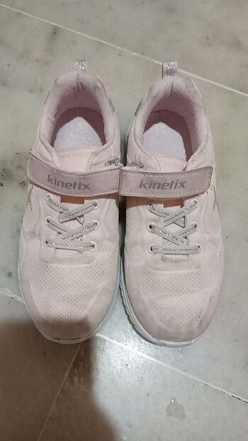 Pembe kız çocuk spor ayakkabi