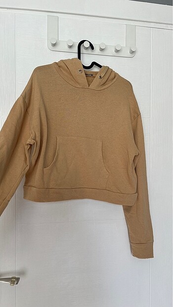 crop sweat