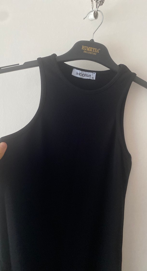 Siyah Kolsuz Uzun Elbise Yüksek Yakalı - Görsel 2