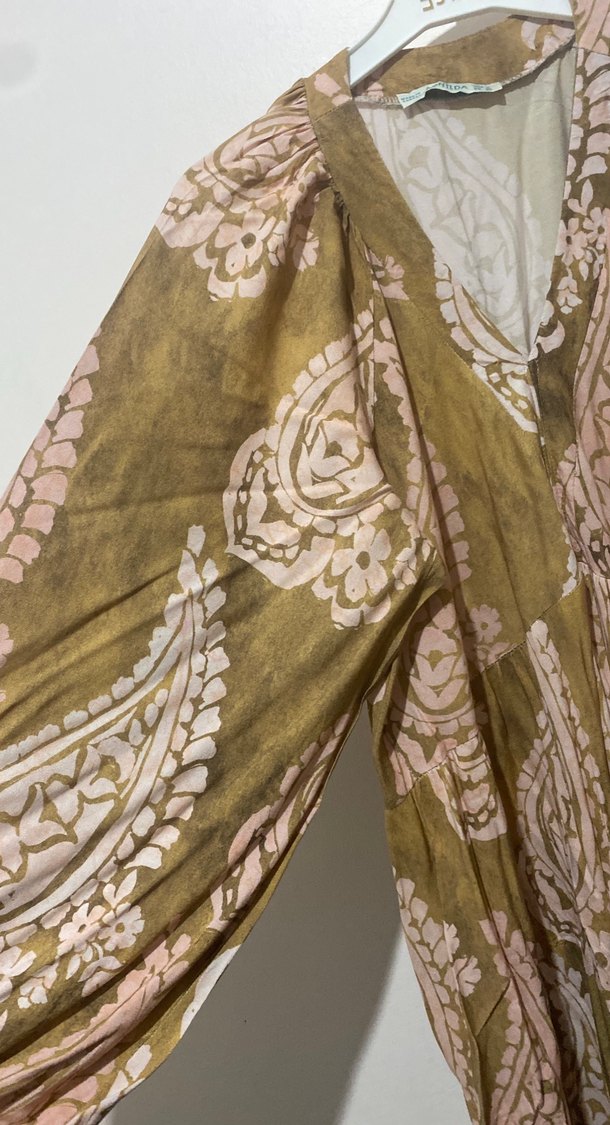 Bohem Uzun Drapeli V Yaka Elbise - Görsel 4