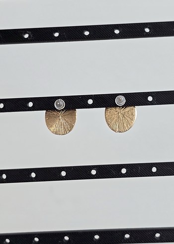 Bordo Düğmeli Midi Küpe - Görsel 4