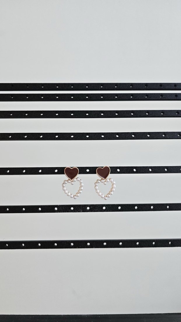 Boncuklu Kahverengi Kalp Küpeler - Görsel 2