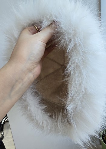 Beyaz Kürklü Kadın Şapka - Görsel 8