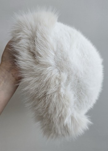 Beyaz Kürklü Kadın Şapka - Görsel 5