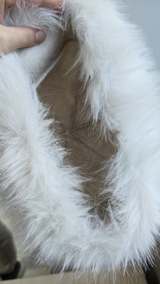 Beyaz Kürklü Kadın Şapka - Görsel 3