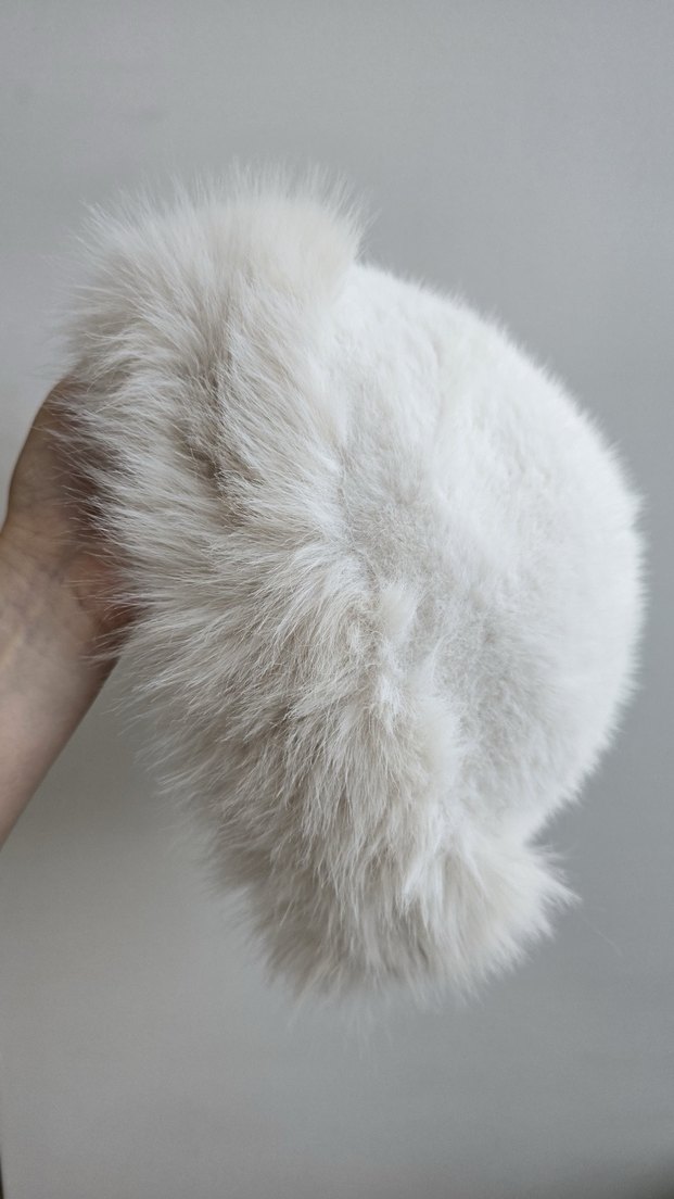 Beyaz Kürklü Kadın Şapka - Görsel 5