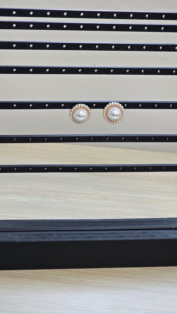 İnci Boncuklu Midi Küpe - Görsel 3