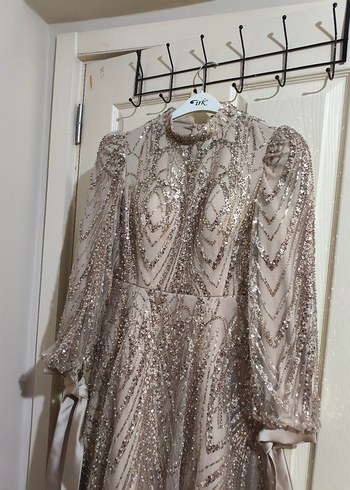 Bej İşlemeli Uzun Abiye Elbise - Görsel 2