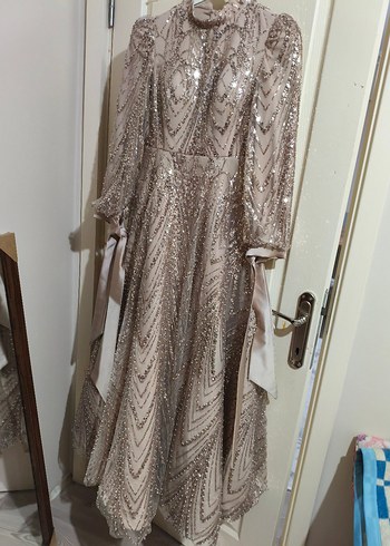 Bej İşlemeli Uzun Abiye Elbise - Görsel 3