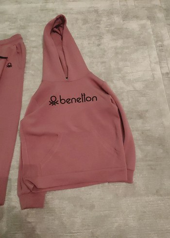 9 Yaş Beden Benetton Pembe Kapüşonlu Eşofman Takımı