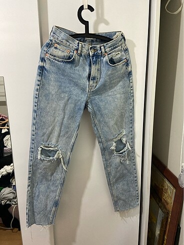 Mom jeans