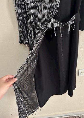 Uzun Kollu Drapeli Siyah Gotik Elbise - Görsel 3