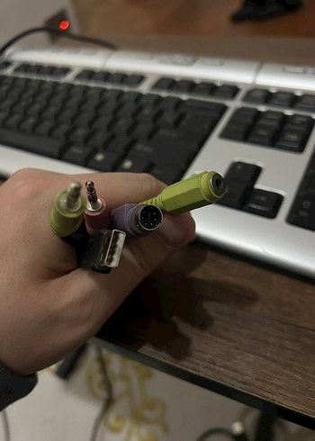 A4 Tech KL-7MU Çok Fonksiyonlu Klavye - Görsel 3