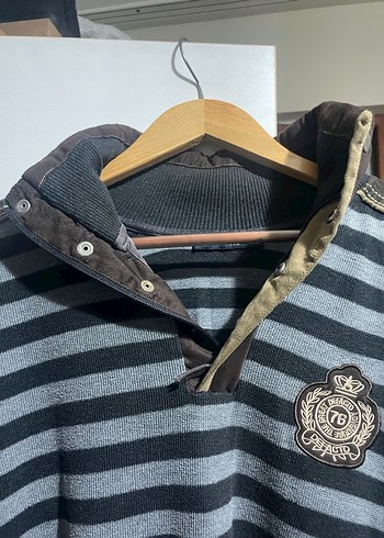 Düğmeli Yakalı Gri Çizgili Erkek Kazak - Görsel 2