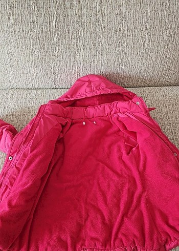 Kız Çocuk Parlak Pembe Düğmeli Kaban - Görsel 2