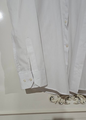 Düğmeli Beyaz  Erkek Gömlek - Görsel 3