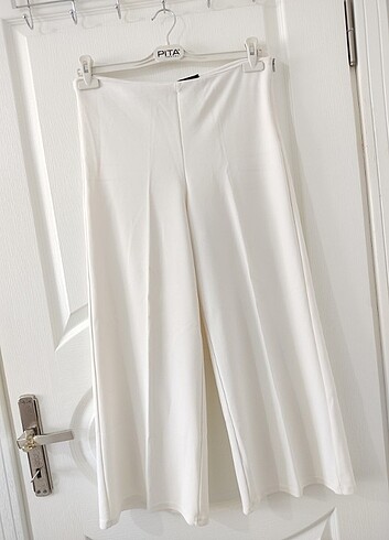 44 Beden beyaz Renk Lcw pantolon
