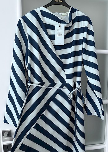 Uzun Kollu Çizgili Kadın Elbise - Görsel 4