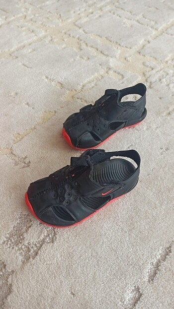 21 Beden Nike yazlık ayakkabı