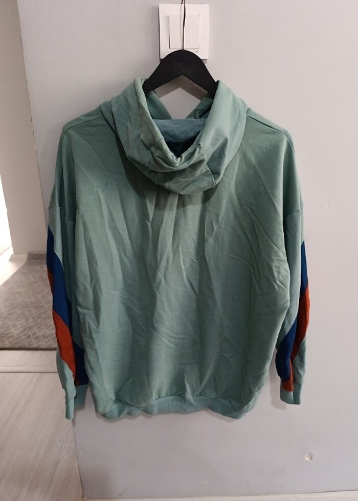 TRENDYOL SWEATSHİRT - Görsel 4