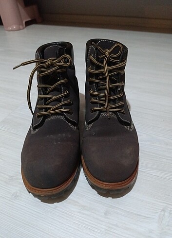 ERKEK BOT - Görsel 5