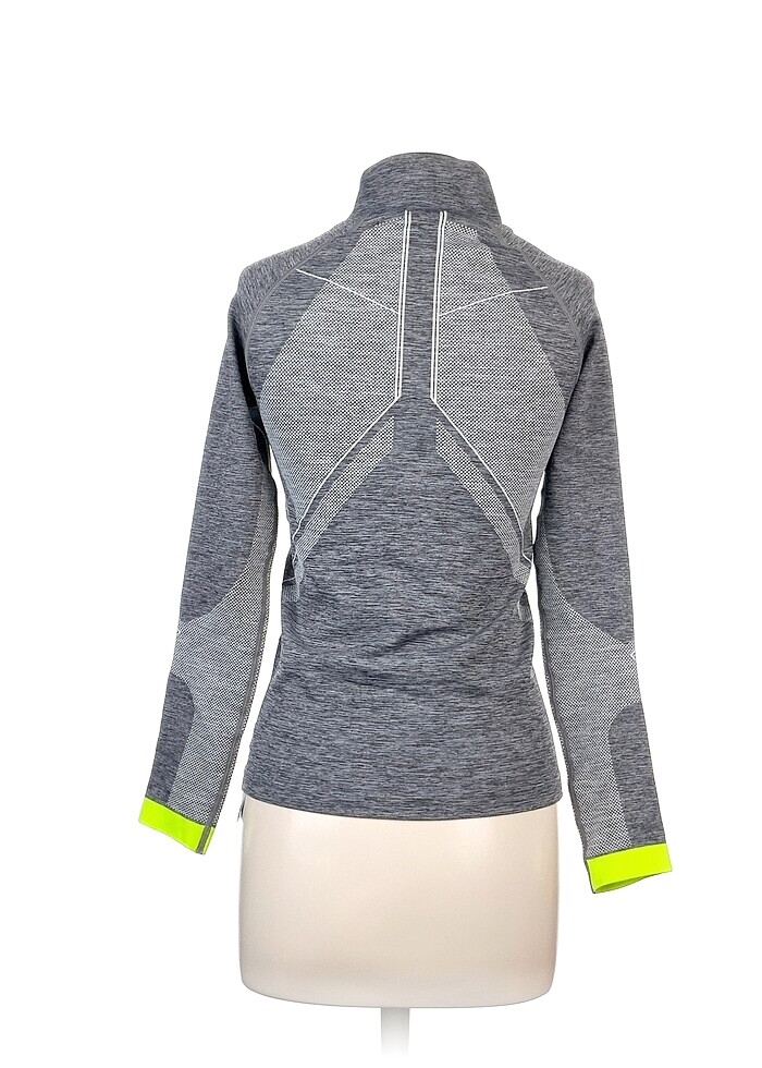 Oysho Spor Dış Giyim %70 İndirimli. - Görsel 3