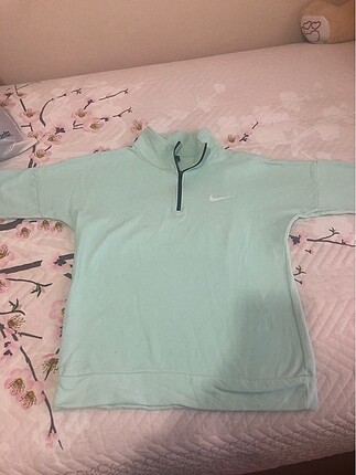 Nike polar