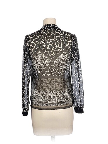 36 Beden PreLoved Bluz %70 İndirimli.