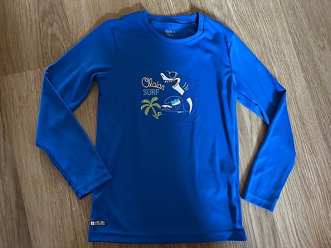 Decathlon 5-6 yaş UV korumalı tshirt