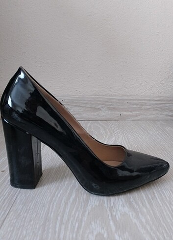 Diğer Siyah stiletto