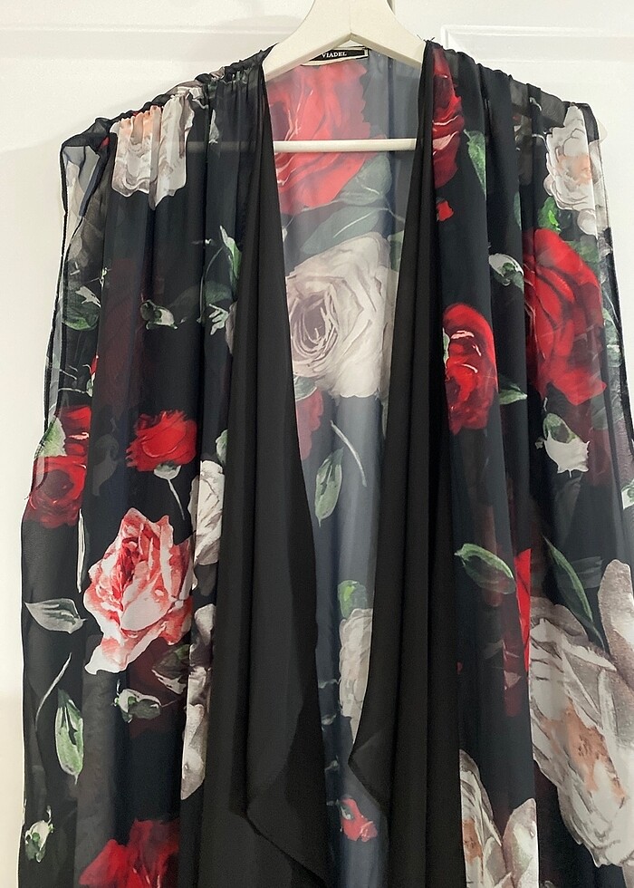 Güllü pareo - Görsel 2