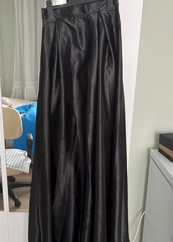 Uzun Siyah Dantel Detaylı Gotik etek ve bluzu - Görsel 5