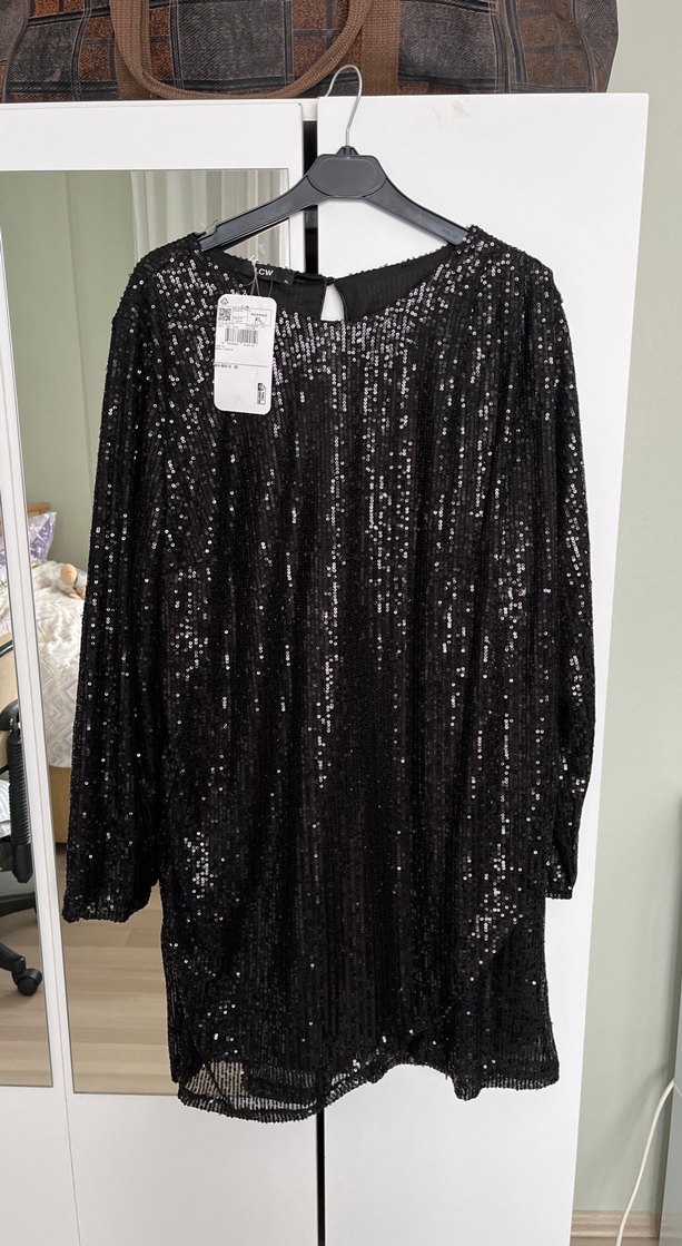 Siyah Uzun Kollu Drapeli Midi Abiye Elbise - Görsel 3