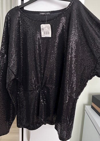 Siyah Parlak Uzun Kollu Bluz - Görsel 3