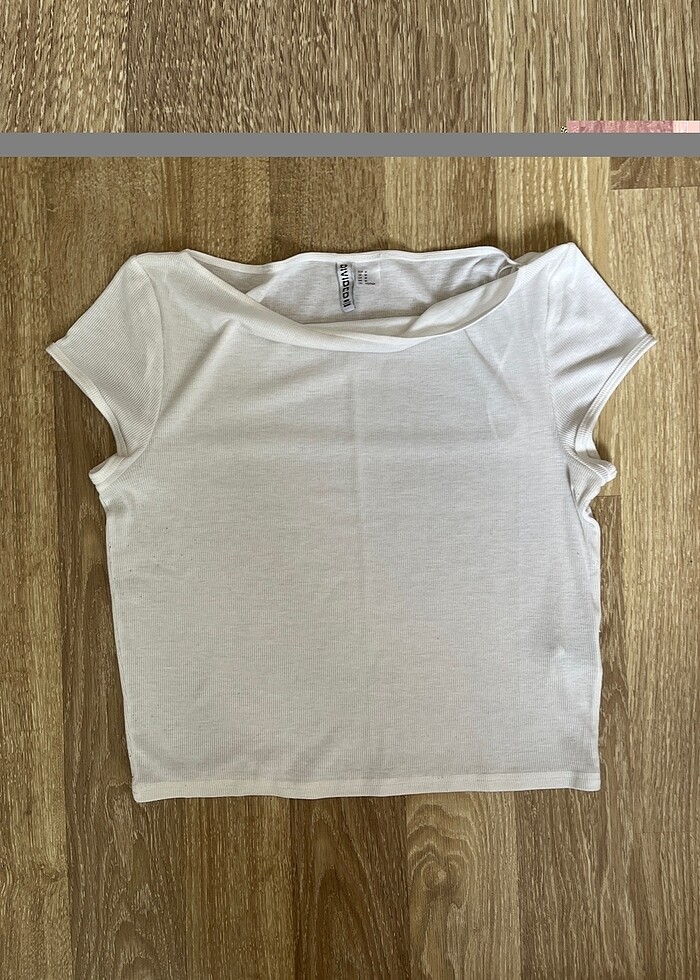 Tshirt kayık yaka - Görsel 2