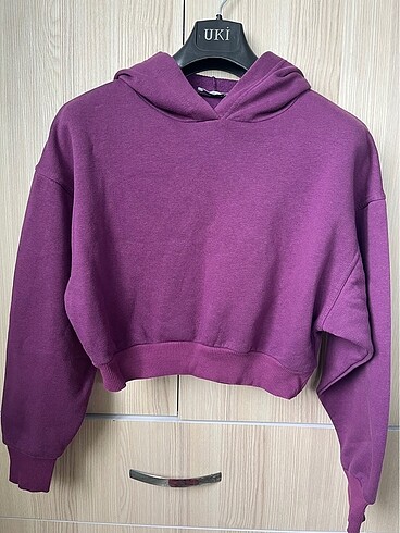 Crop sweatshirt