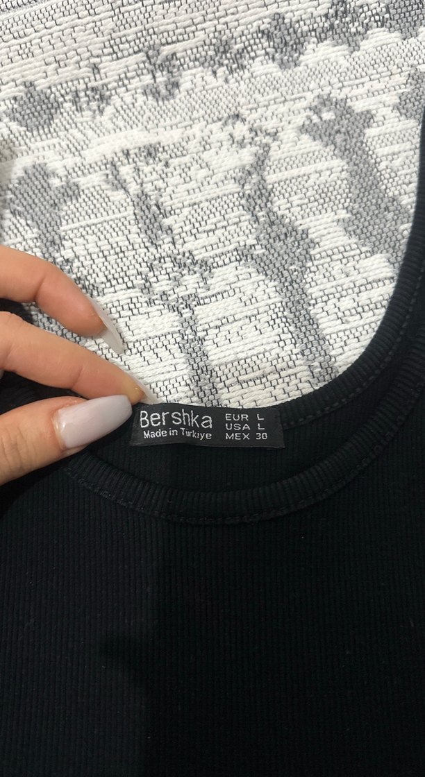 Siyah Kadın Kolsuz Atlet - Görsel 2