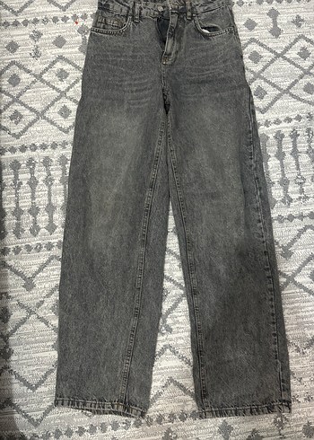 Gri Zincir Detaylı Kadın Denim Pantolon - Görsel 2