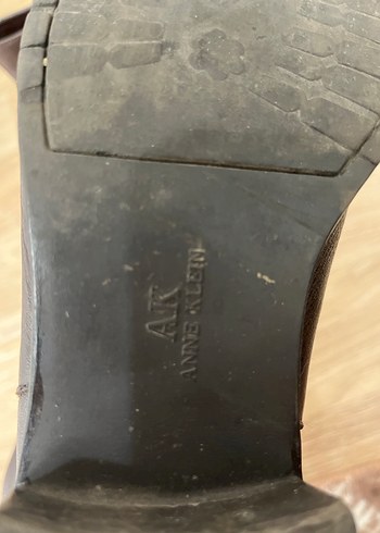Anne Klein Kahverengi Deri Tokalı Biker Bot