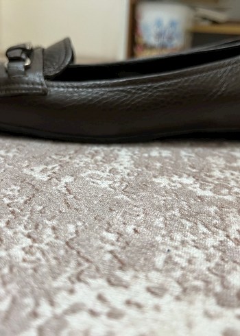 Prada Prada Kahverengi Deri Klasik Tokalı Topuklu Ayakkabı