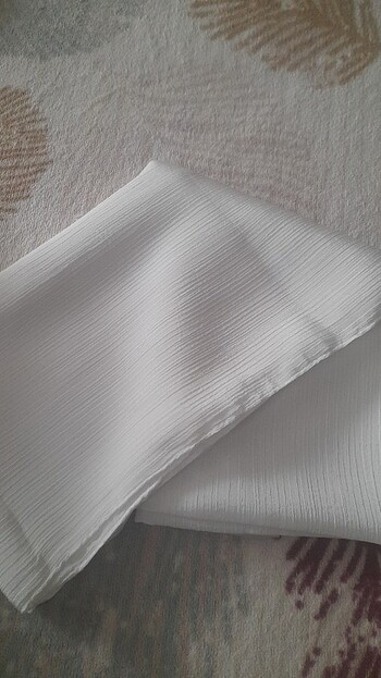 Çizgi desenli şal - Görsel 3